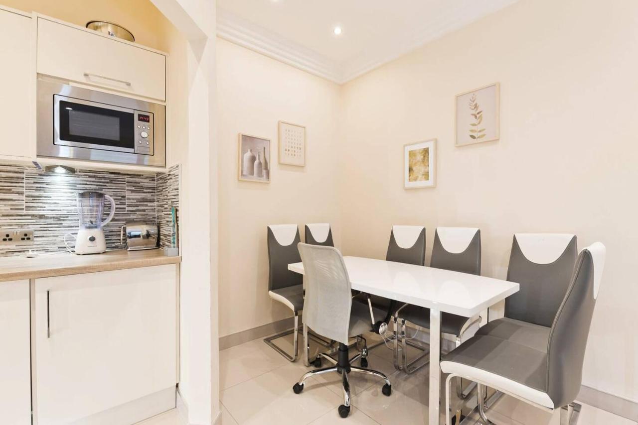 Captivating 2-Bed Apartment In Dublin 1 Esterno foto