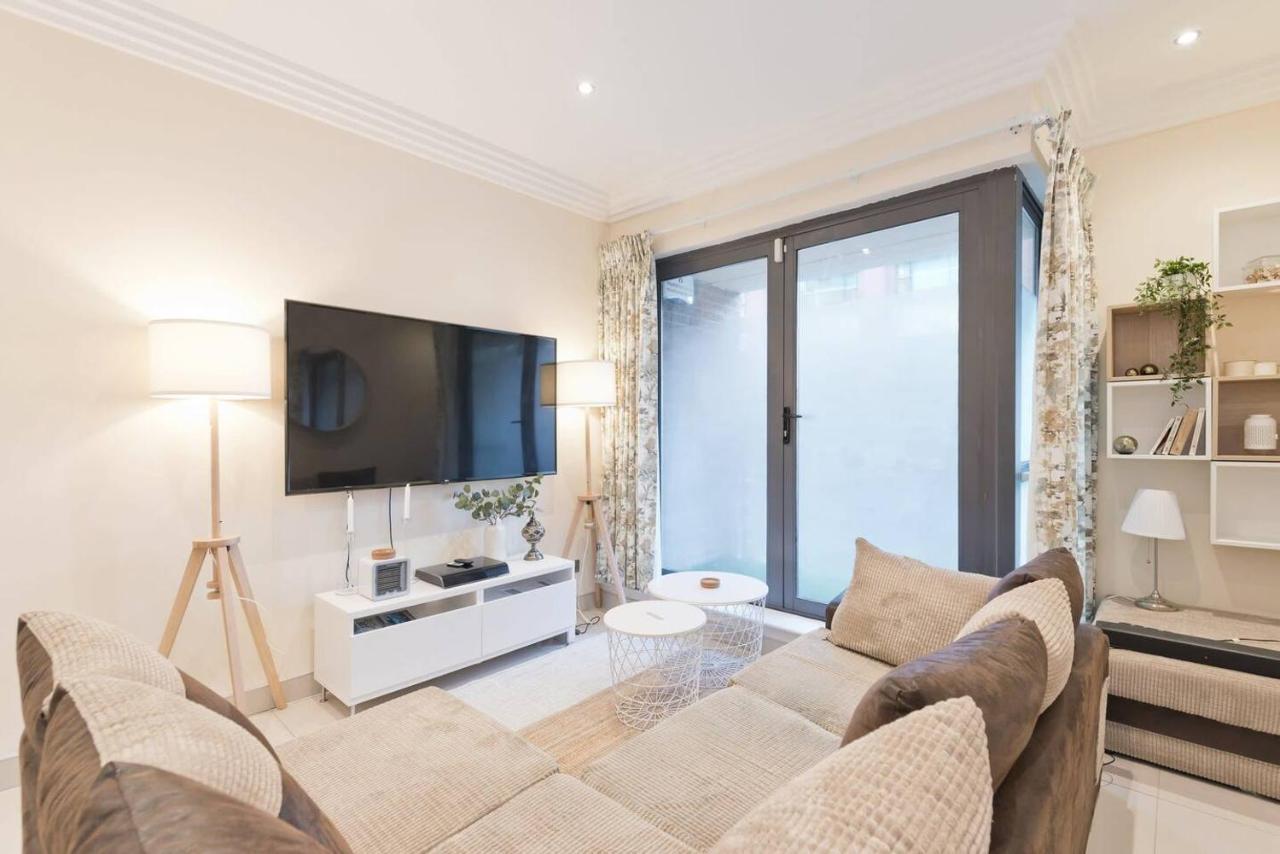 Captivating 2-Bed Apartment In Dublin 1 Esterno foto